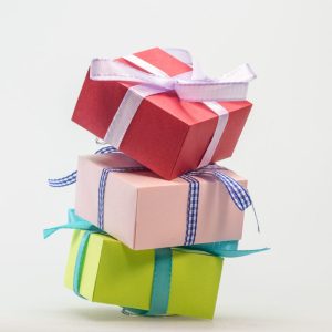 made-570793_1920 Gift